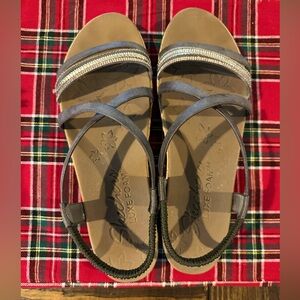 Cali Sketchers Sandals, Brown With Cork Comfort Foam Heel, Size 11